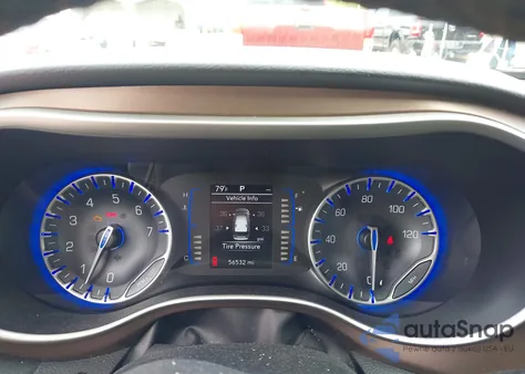 2018 Chrysler Pacifica Touring L из США, поврежденный, VIN 2C4RC1BG8JR128198